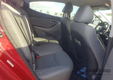 2015 Hyundai Elantra Se z USA, uszkodzony, nr VIN KMHDH4AE5FU297596